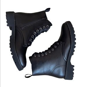 Dunes comfort lug sole booties Clearance